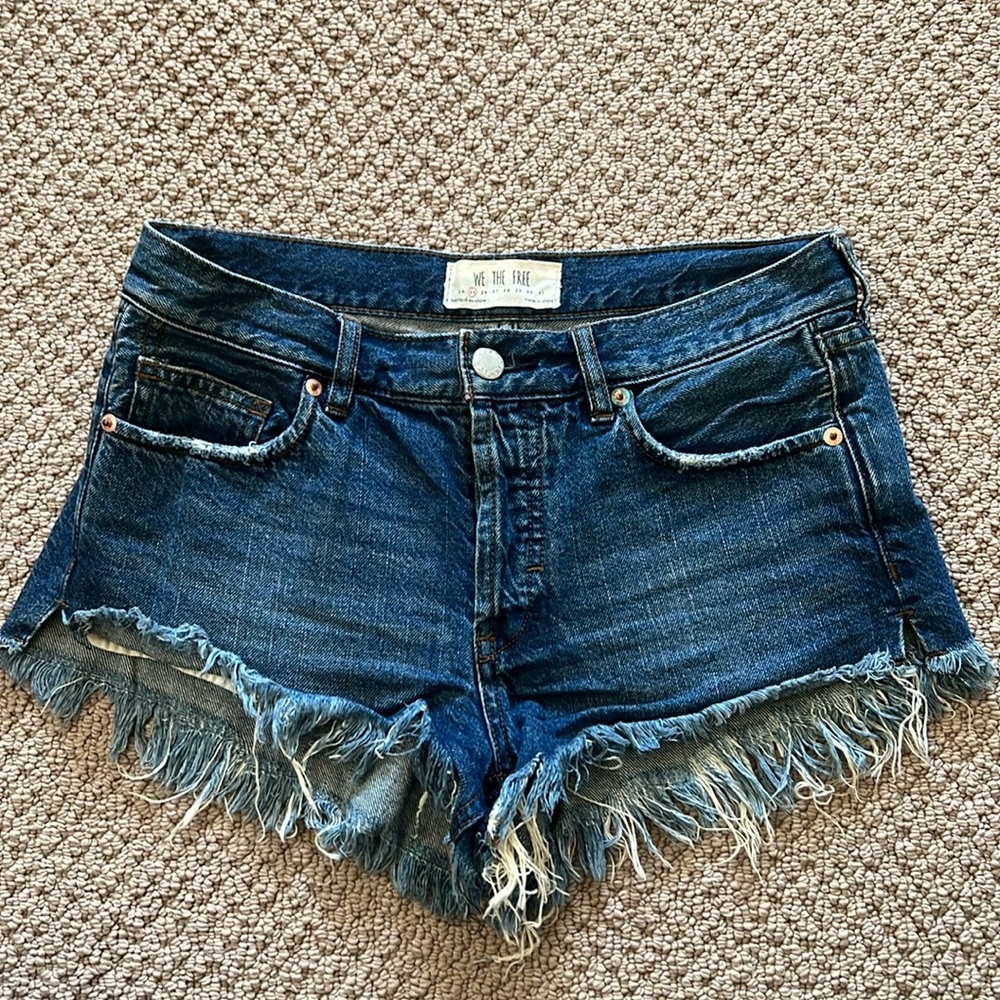 We The Free Distressed Jean Shorts - Size 25